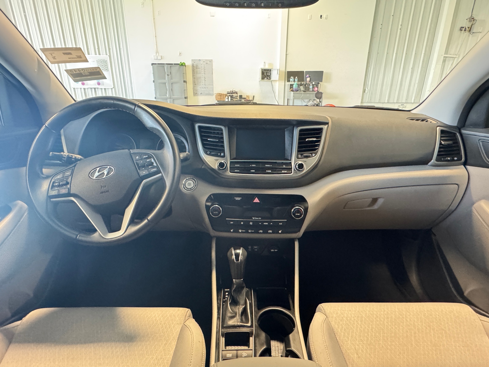 Thumbnail: 2018 Hyundai Tucson - 3
