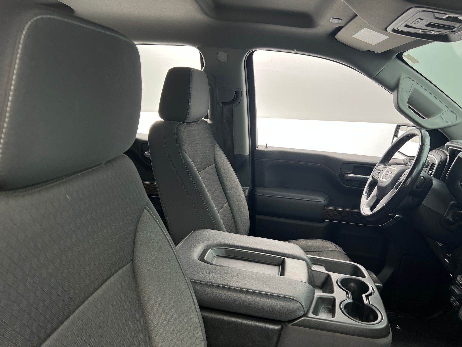 Thumbnail: 2022 GMC Sierra 1500 - 2