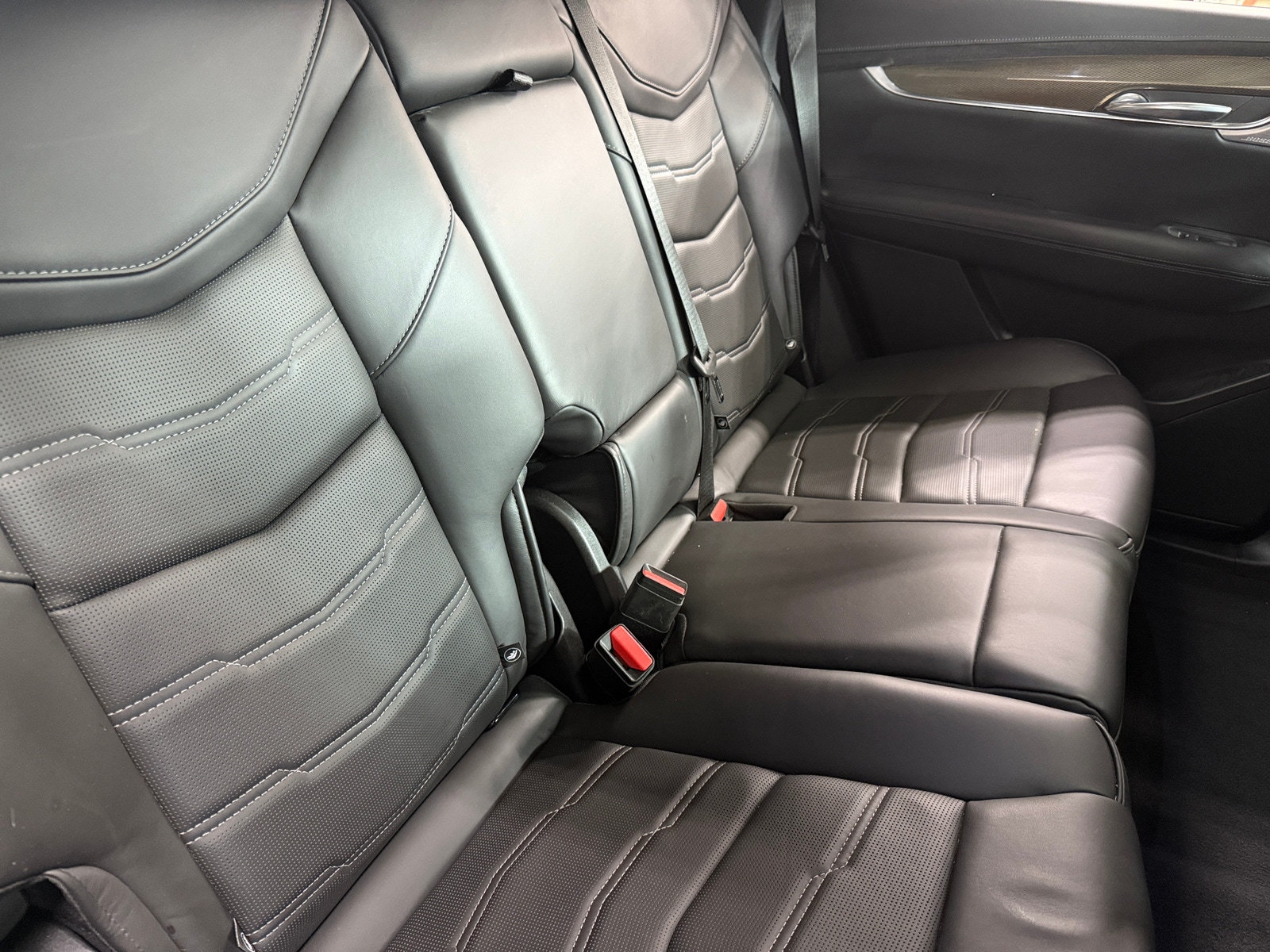 Thumbnail: 2022 Cadillac XT5 - 5