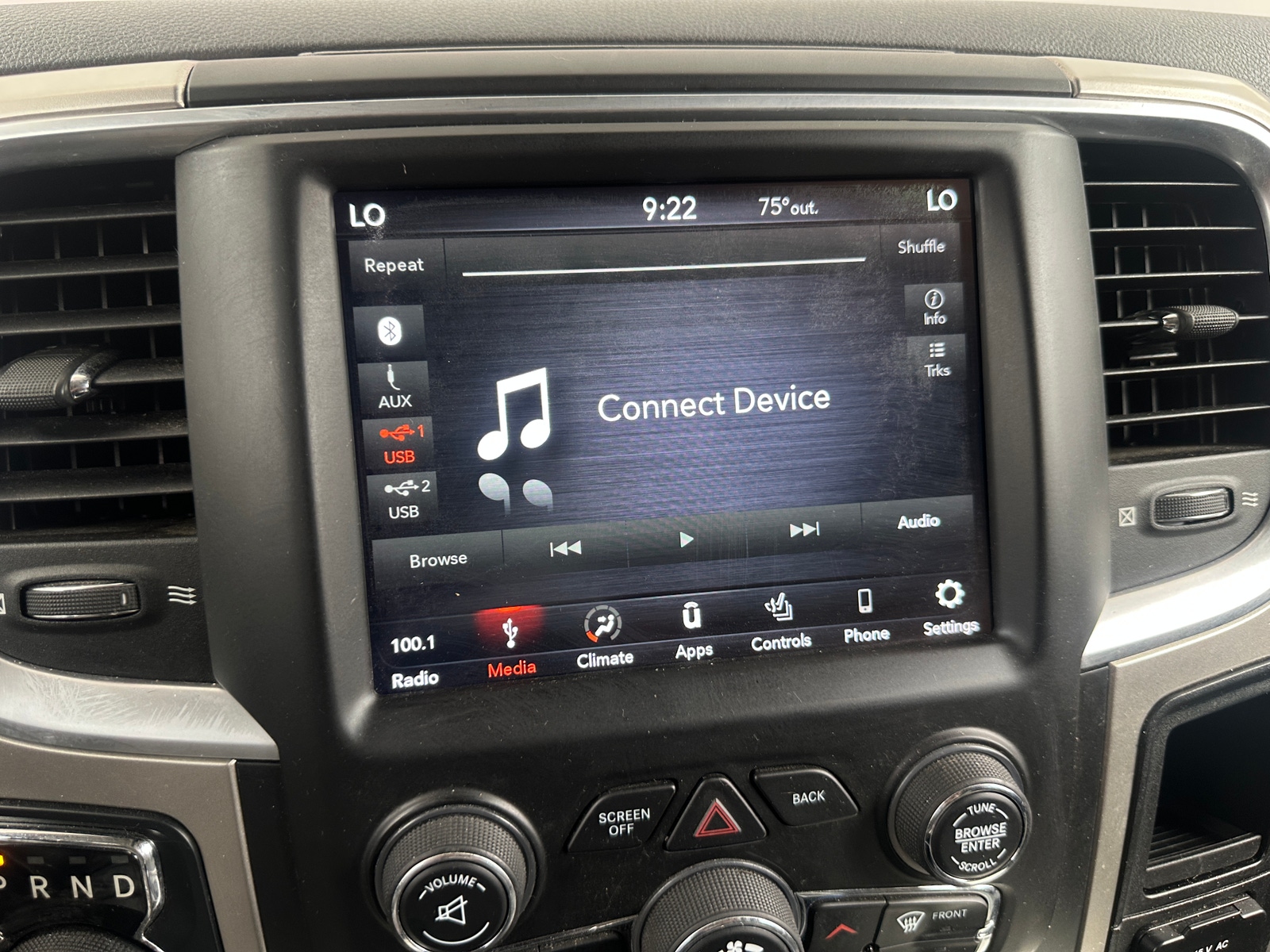 Thumbnail: 2019 RAM 1500 Classic - 4