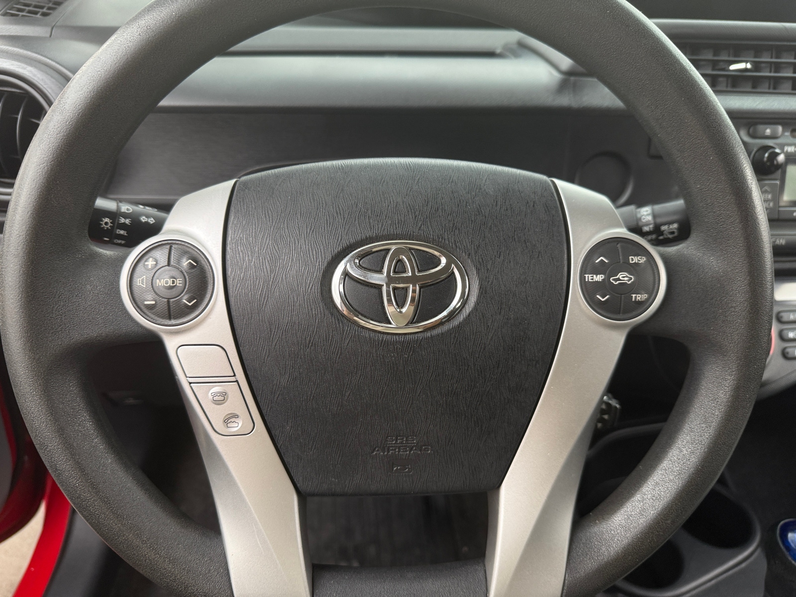 Thumbnail: 2013 Toyota Prius c - 5