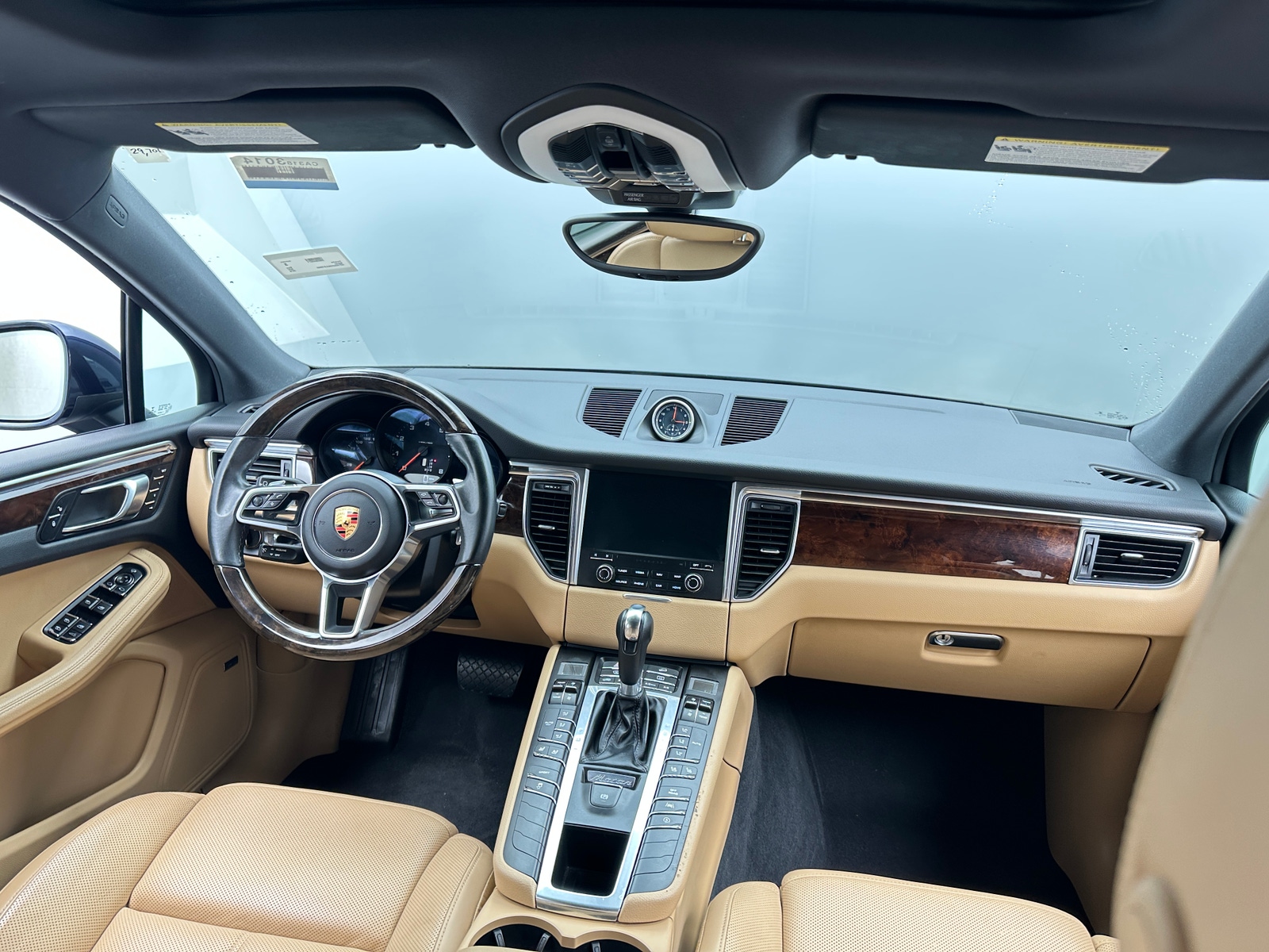 Thumbnail: 2018 Porsche Macan - 2