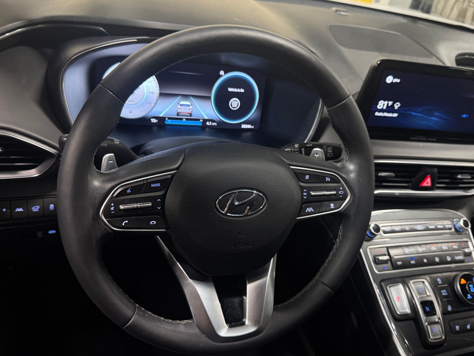 Thumbnail: 2022 Hyundai Santa Fe - 4