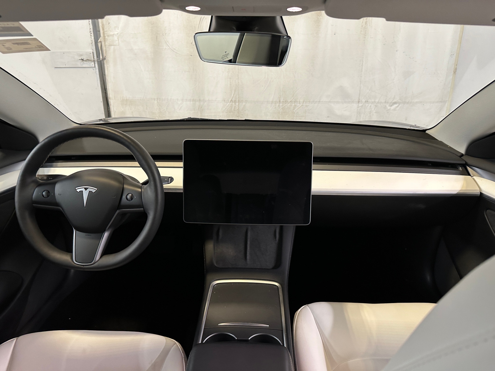 Thumbnail: 2023 Tesla Model 3 - 2