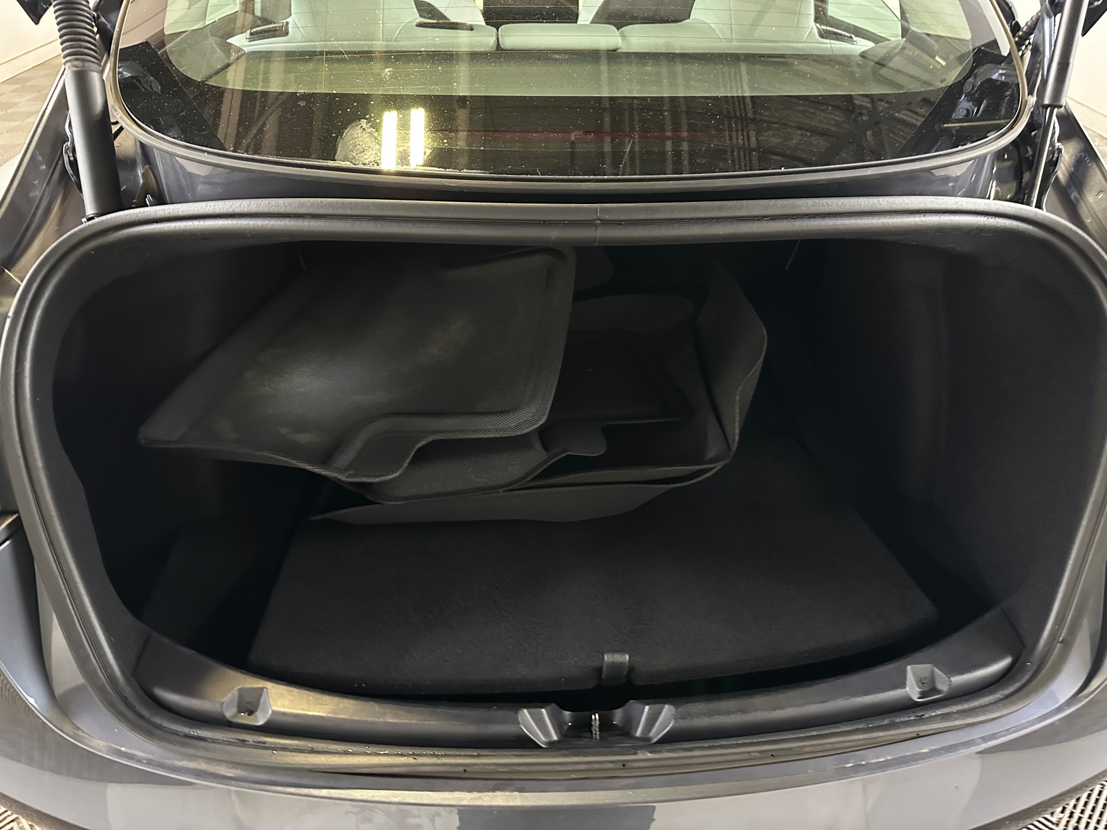 Thumbnail: 2023 Tesla Model 3 - 6