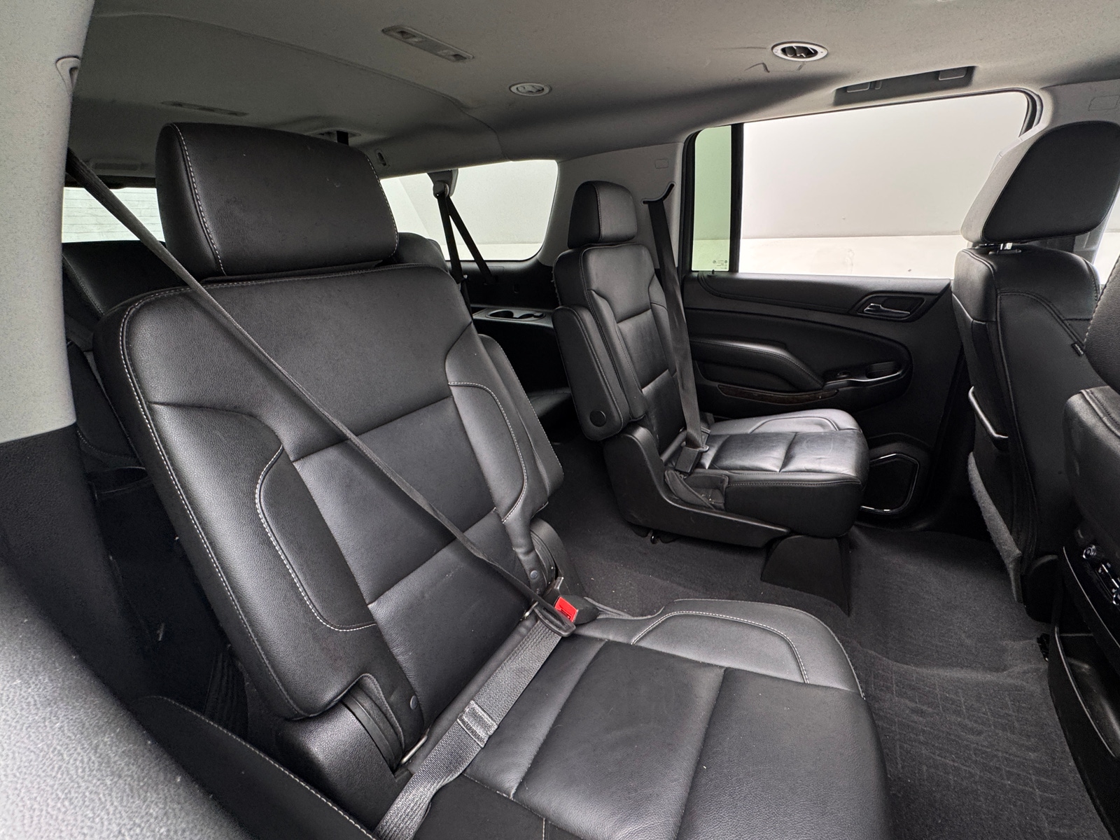 Thumbnail: 2019 Chevrolet Suburban - 5