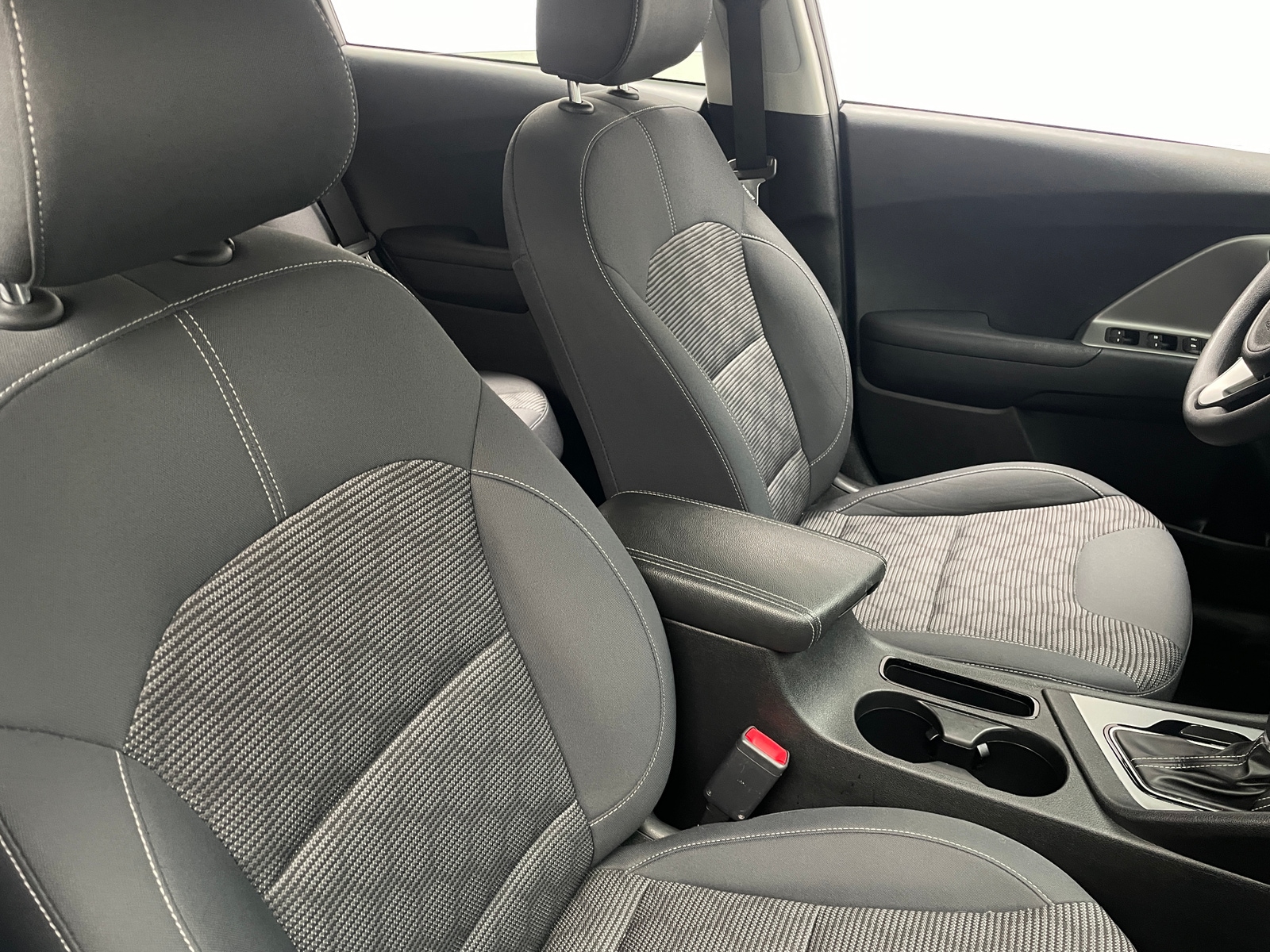Thumbnail: 2019 Kia Niro - 2