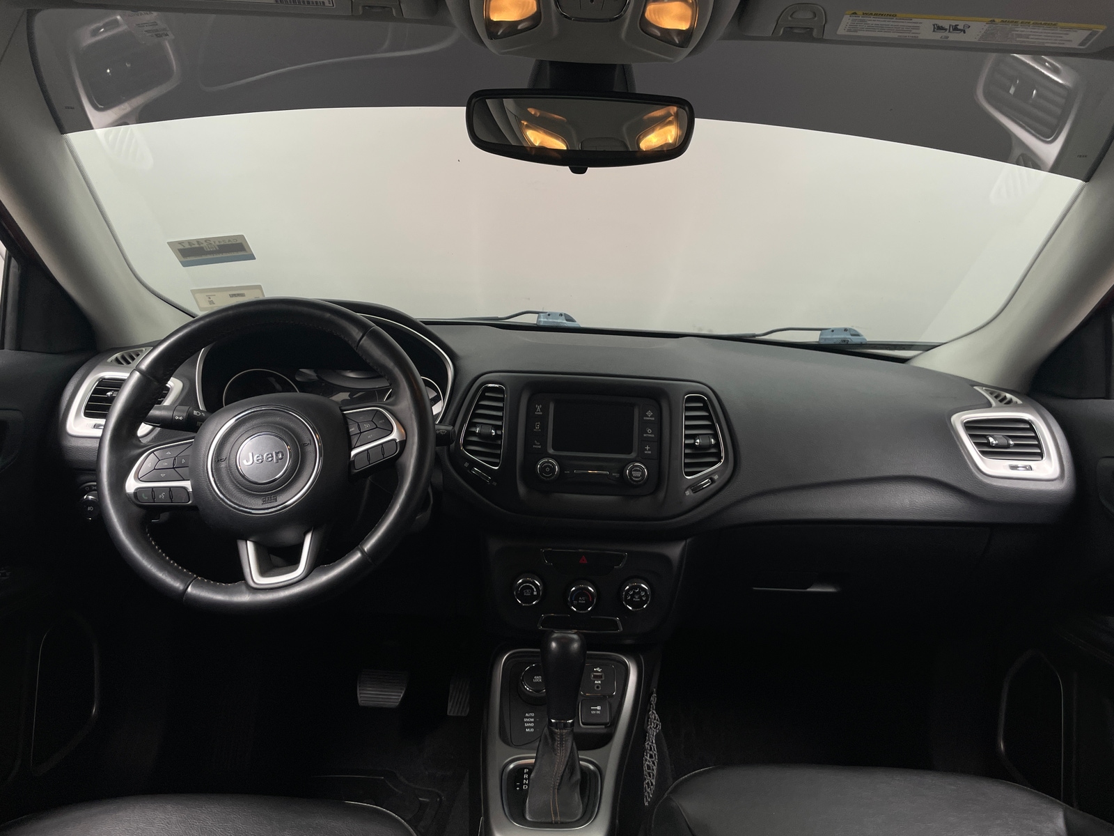Thumbnail: 2018 Jeep Compass - 3
