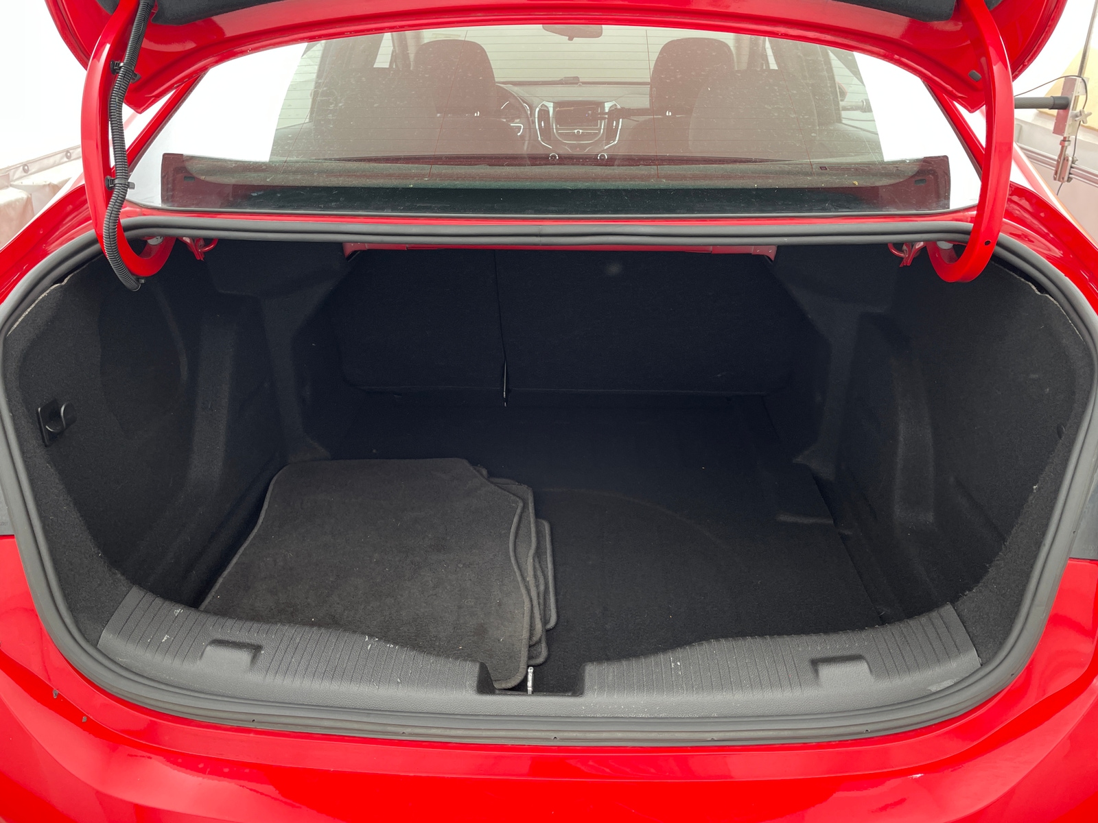 Thumbnail: 2018 Chevrolet Cruze - 7
