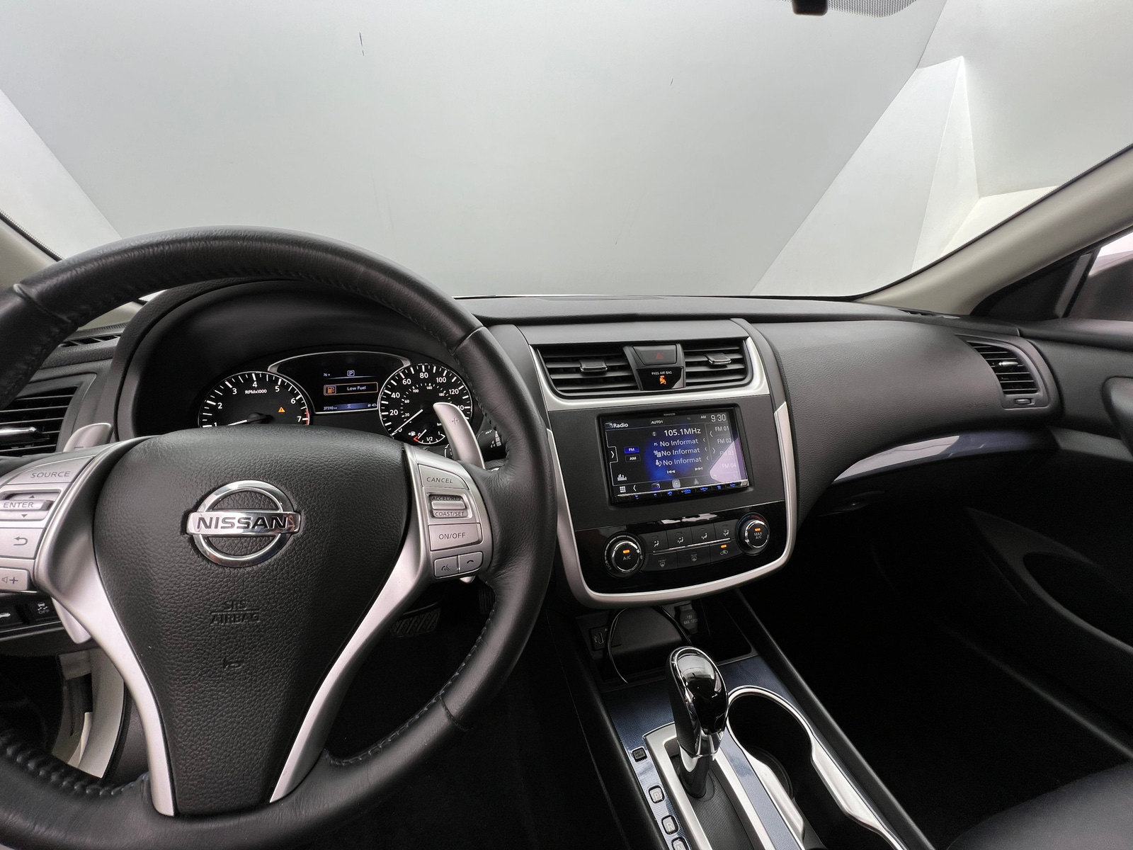 Thumbnail: 2018 Nissan Altima - 3