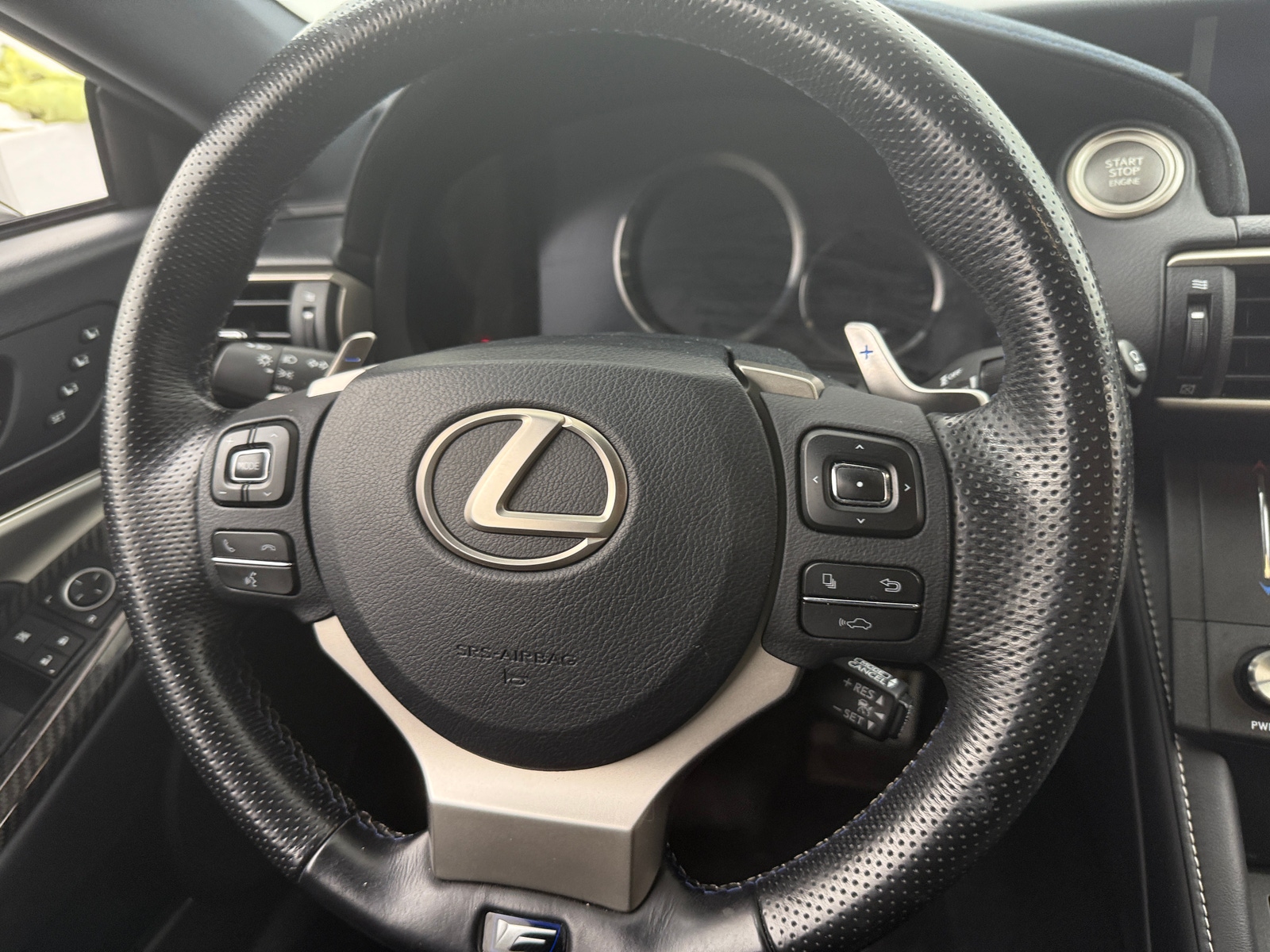 Thumbnail: 2017 Lexus RC - 3