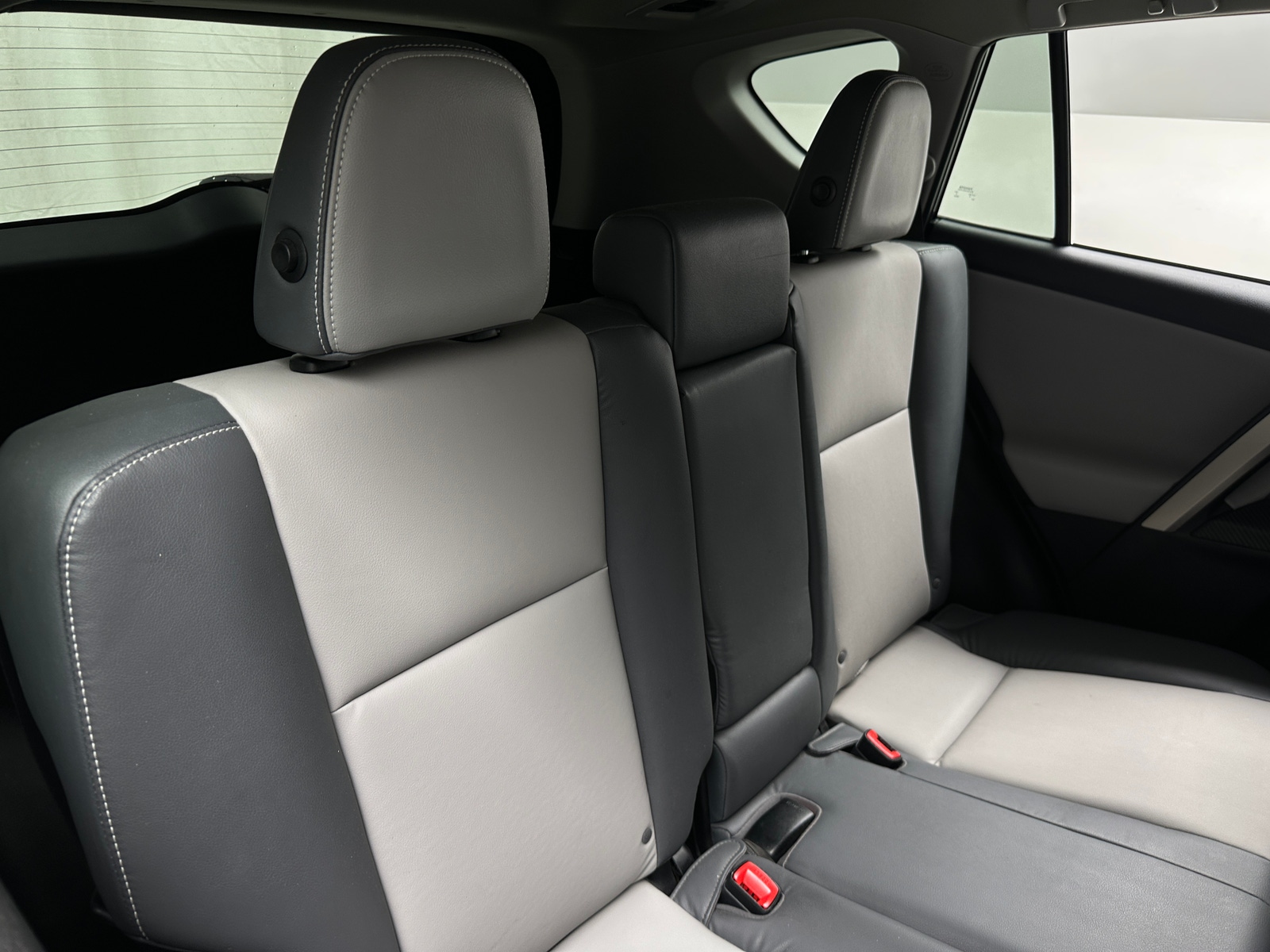 Thumbnail: 2015 Toyota RAV4 - 5