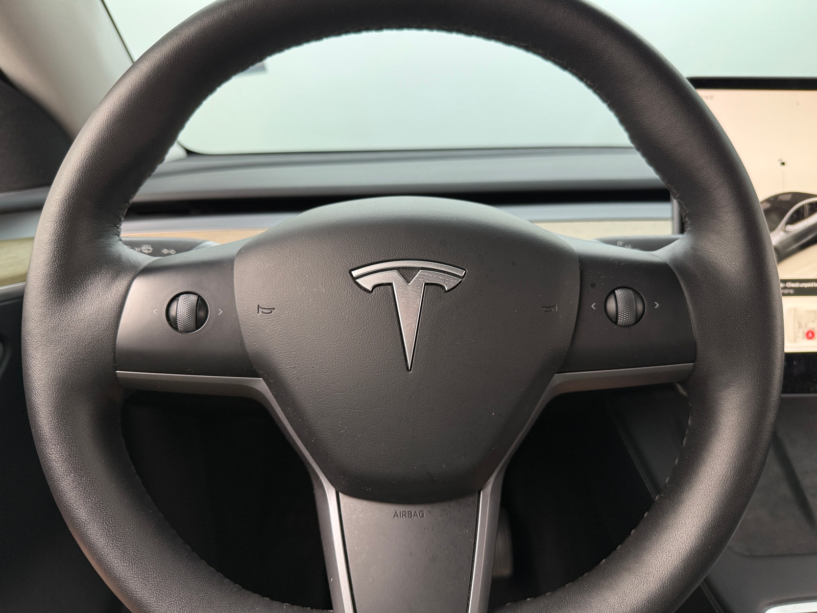 Thumbnail: 2023 Tesla Model Y - 4