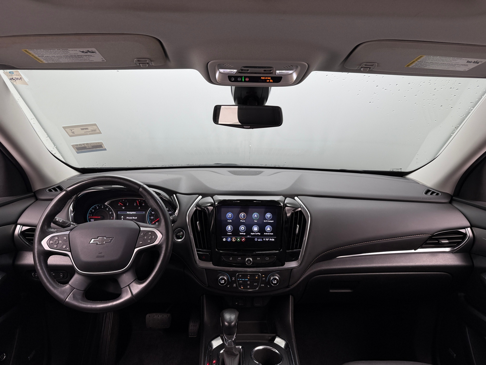 Thumbnail: 2021 Chevrolet Traverse - 2