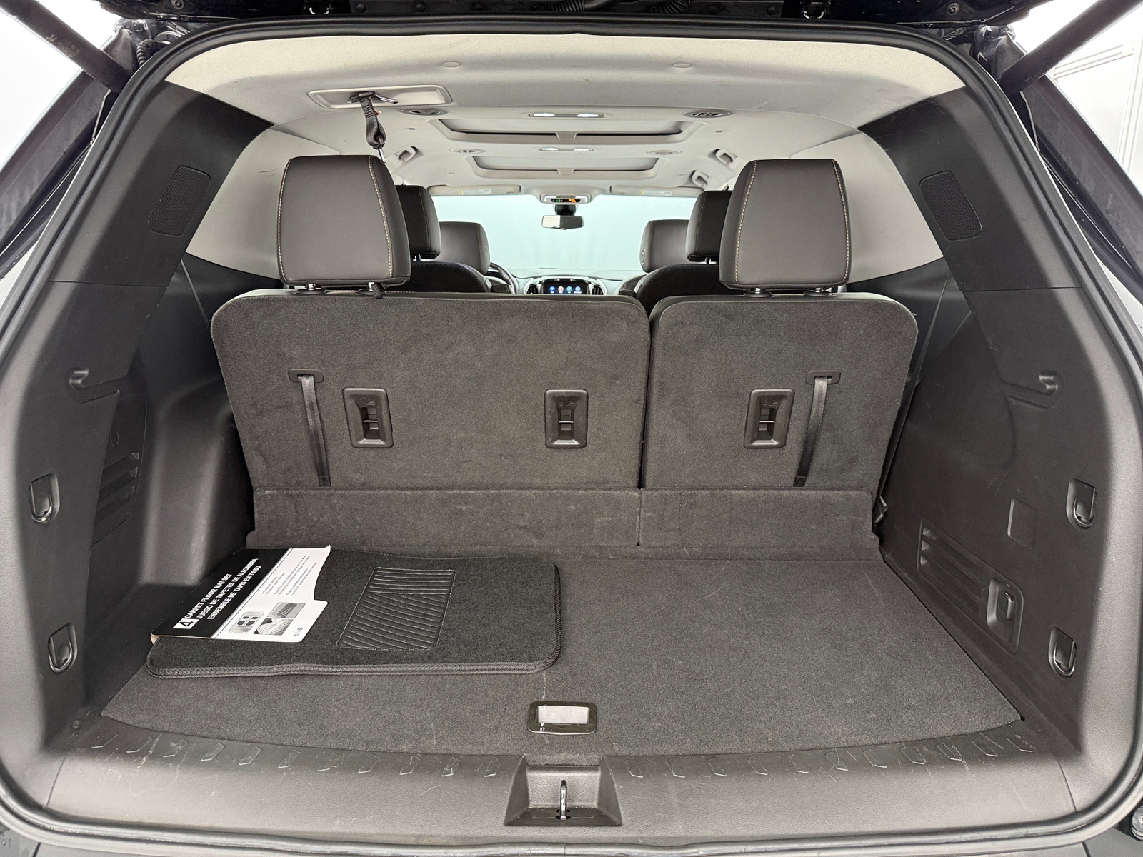 Thumbnail: 2021 Chevrolet Traverse - 6