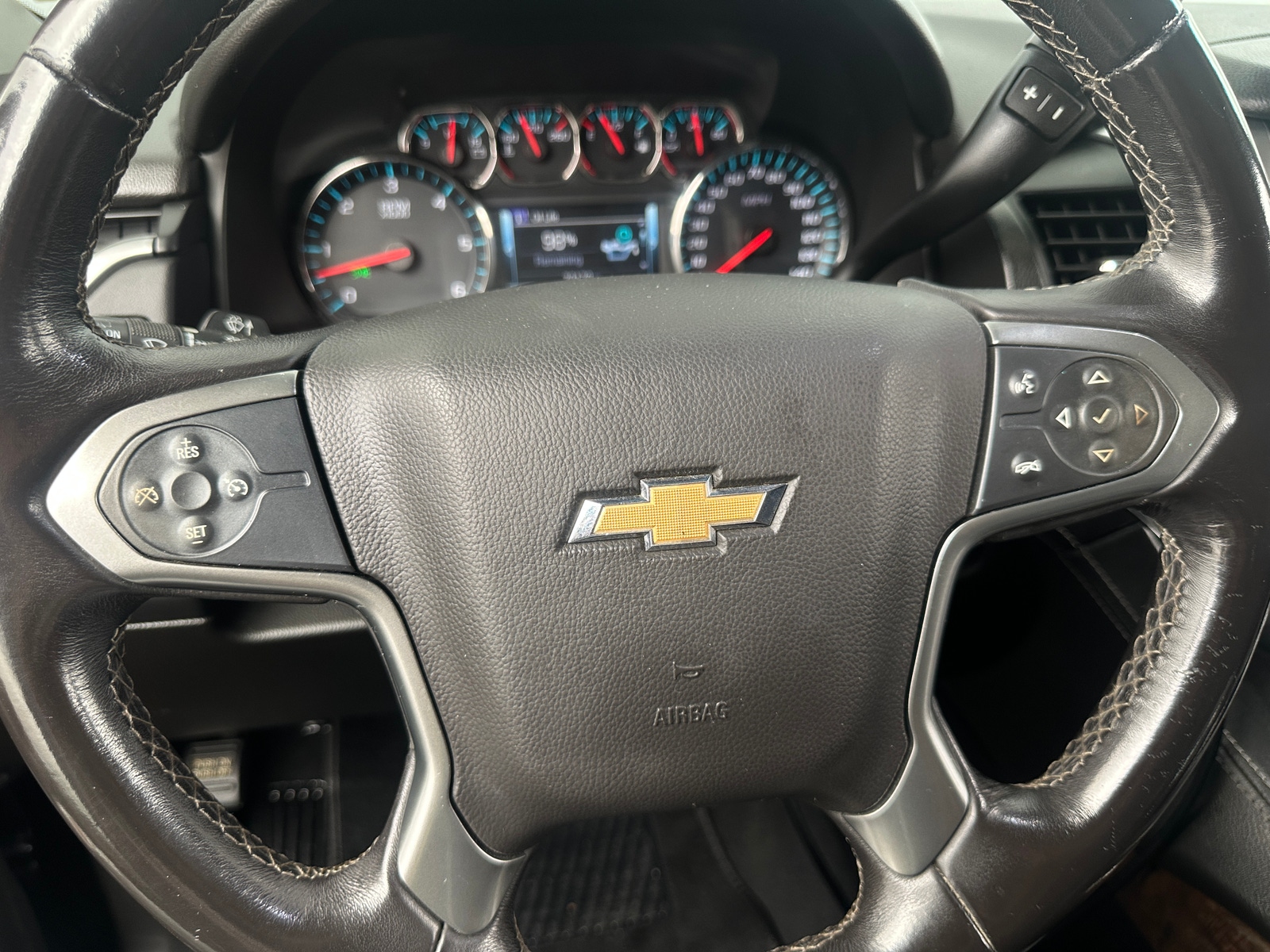 Thumbnail: 2018 Chevrolet Tahoe - 5