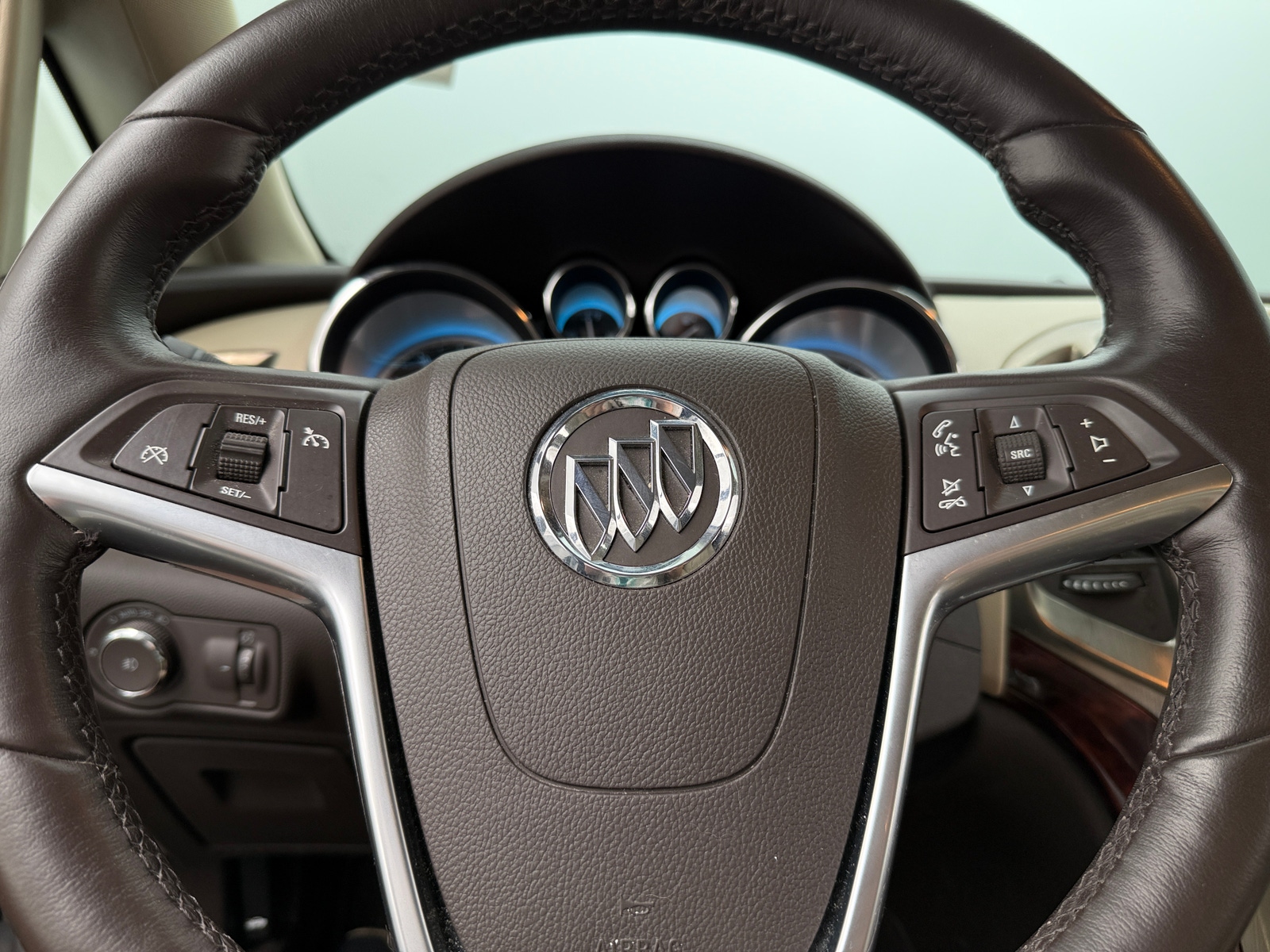 Thumbnail: 2013 Buick Verano - 4