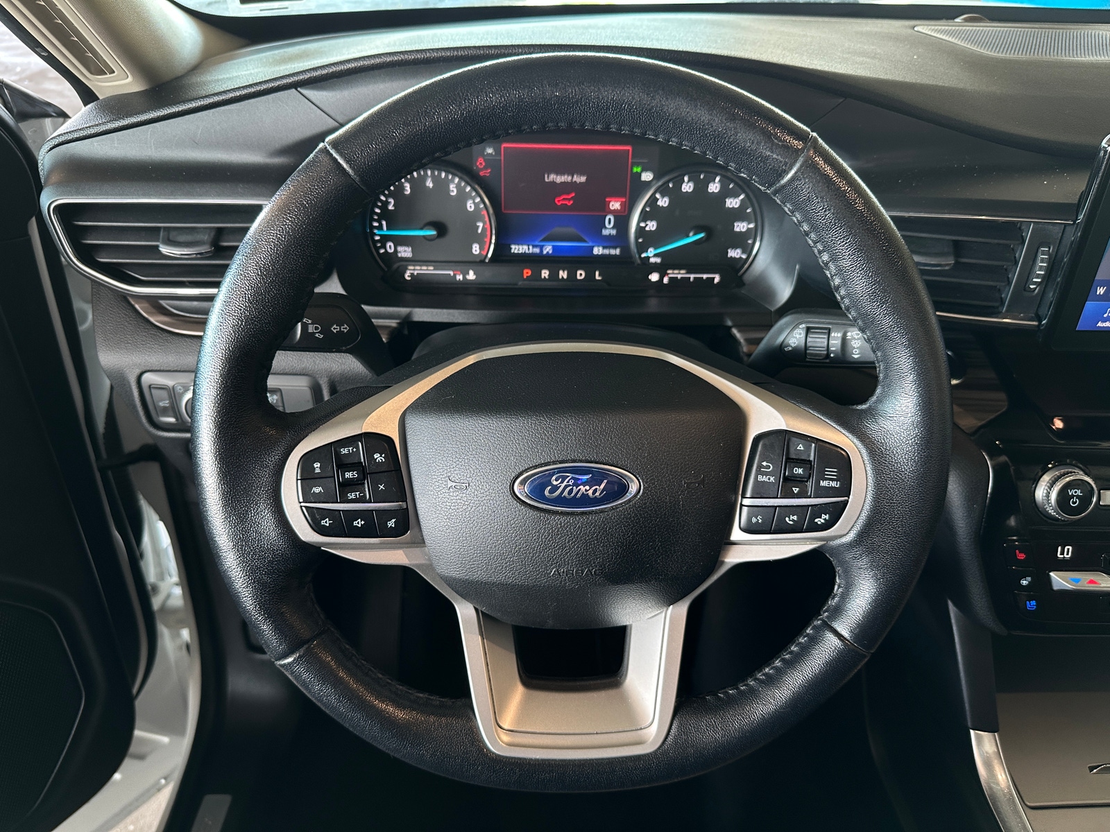 Thumbnail: 2021 Ford Explorer - 4