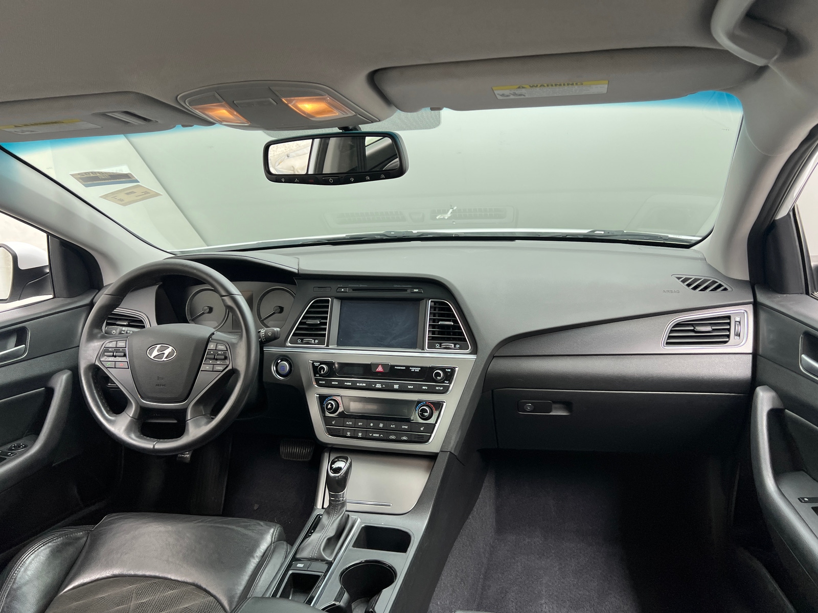 Thumbnail: 2015 Hyundai Sonata - 2