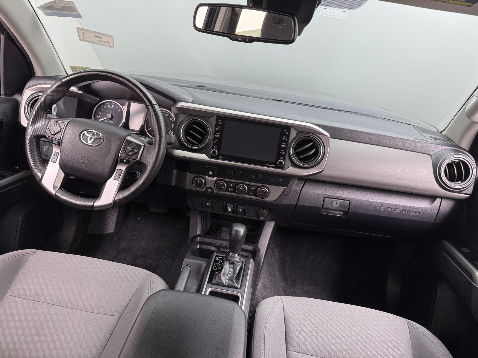 Thumbnail: 2022 Toyota Tacoma - 3
