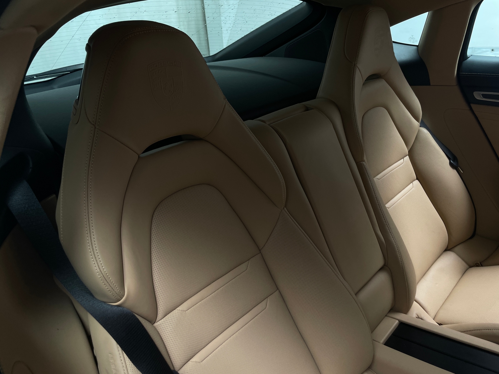 Thumbnail: 2022 Porsche Panamera - 5