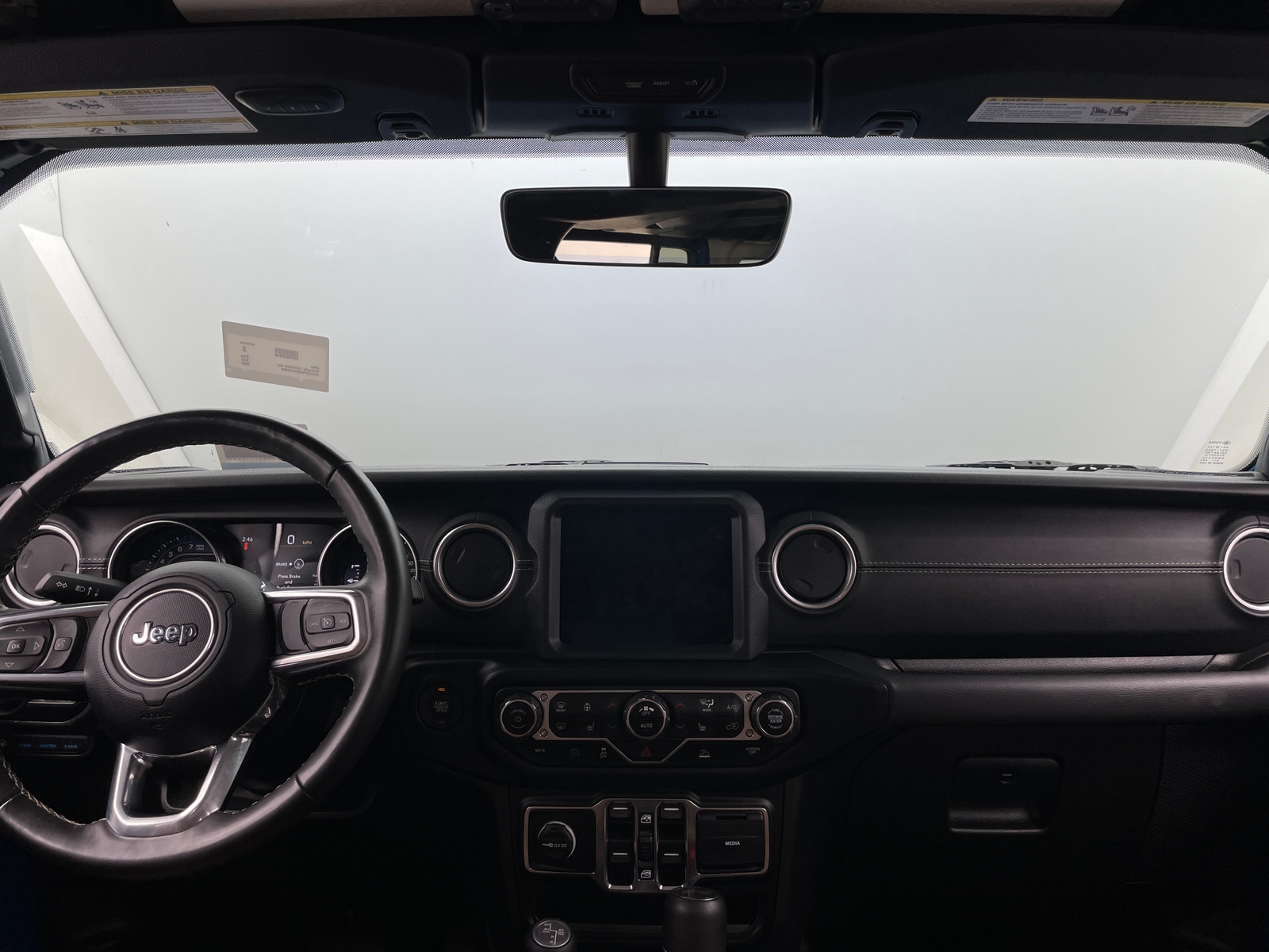 Thumbnail: 2022 Jeep Wrangler - 3