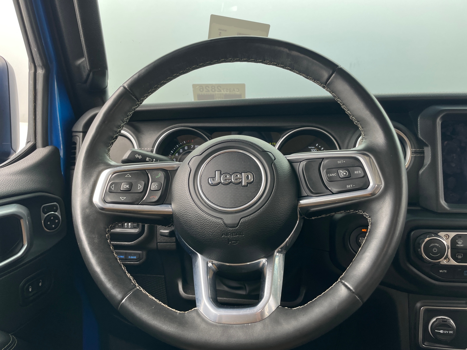 Thumbnail: 2022 Jeep Wrangler - 5