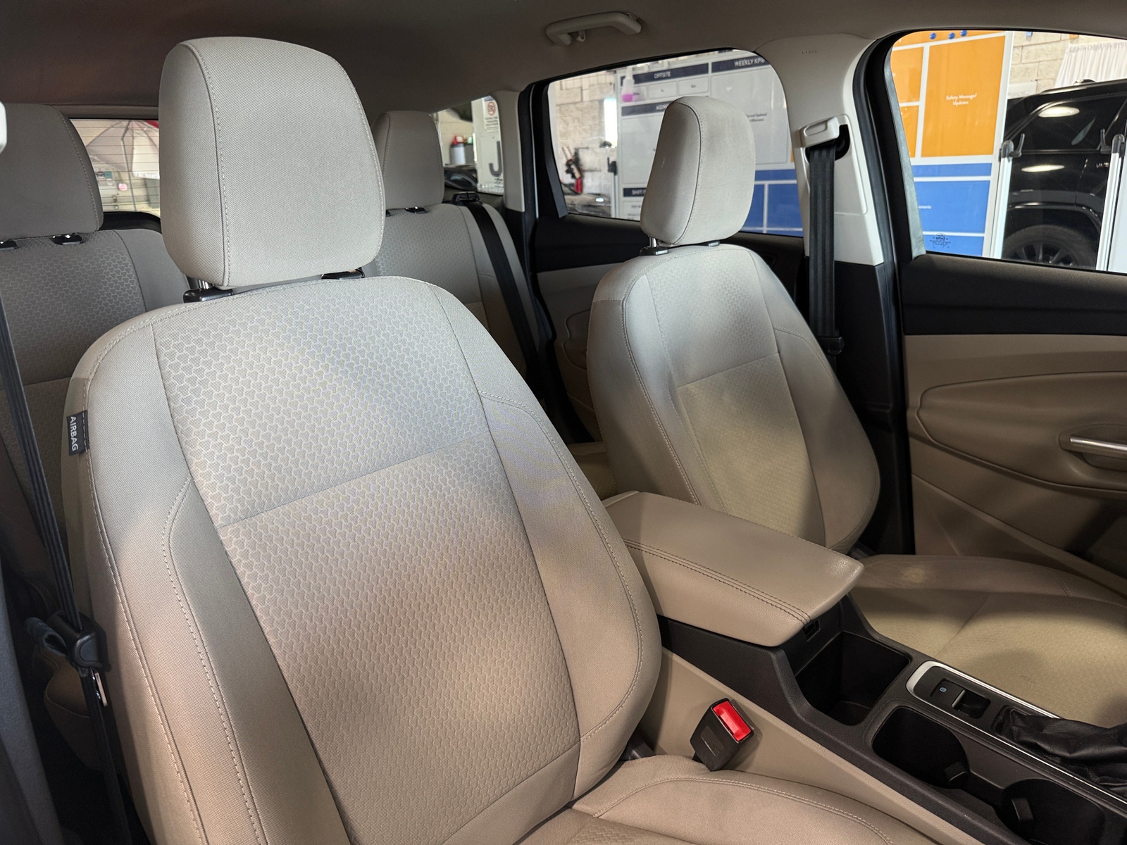 Thumbnail: 2019 Ford Escape - 2