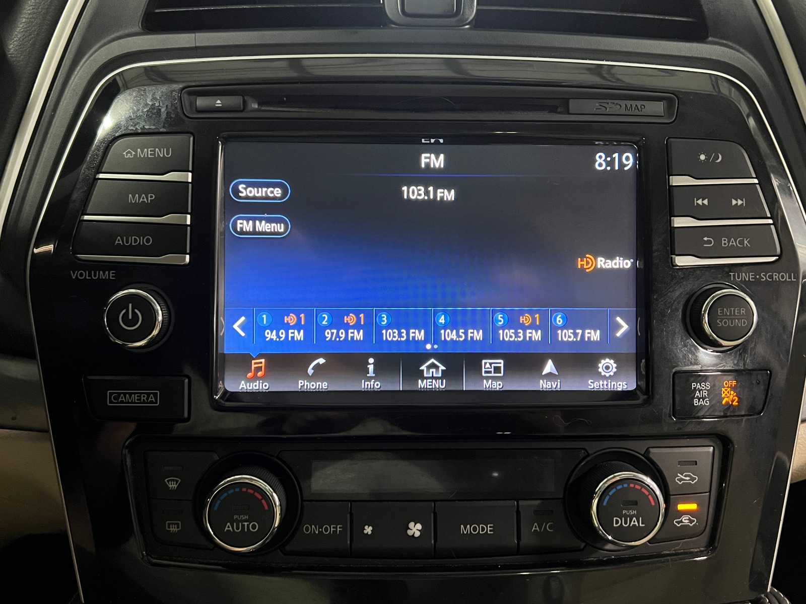 Thumbnail: 2016 Nissan Maxima - 3