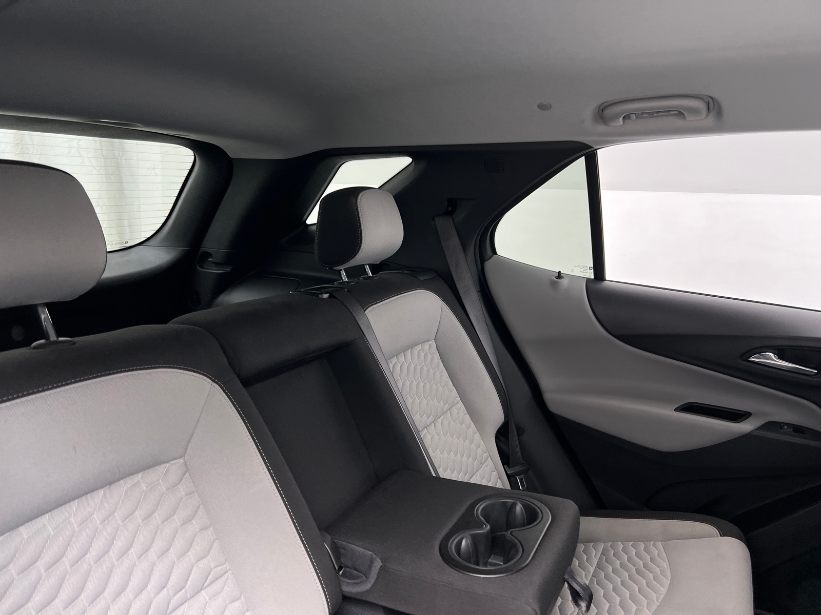 Thumbnail: 2021 Chevrolet Equinox - 6