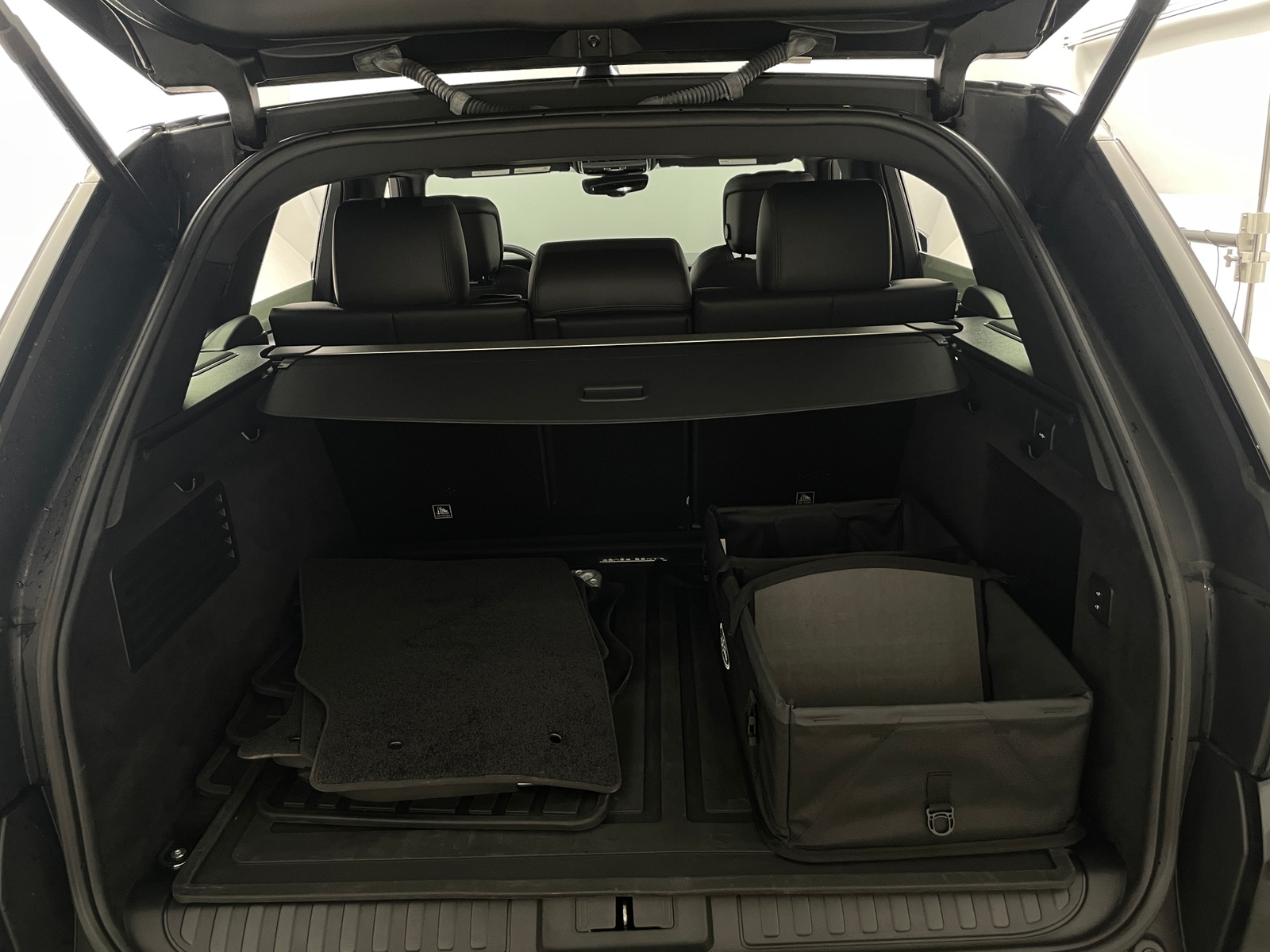 Thumbnail: 2022 Land Rover Range Rover Sport - 6