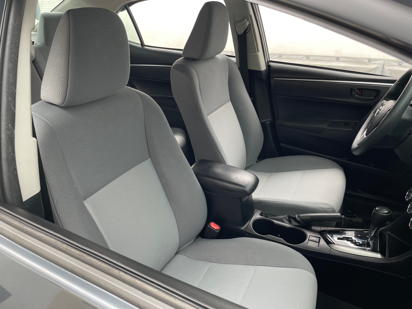 Thumbnail: 2014 Toyota Corolla - 2