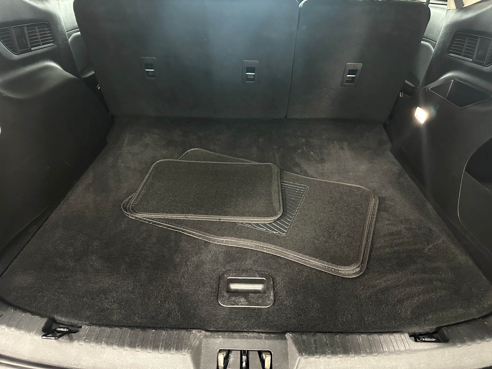 Thumbnail: 2024 Ford Edge - 6