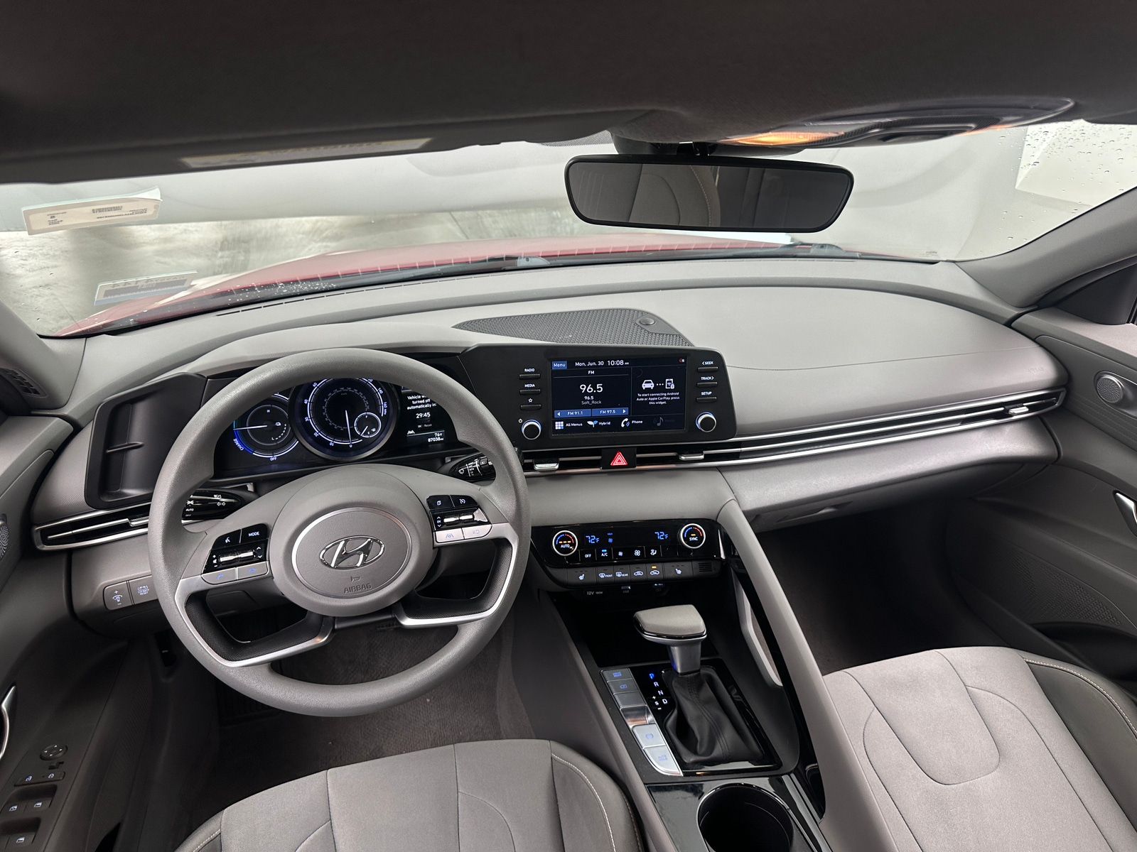 Thumbnail: 2022 Hyundai Elantra - 3