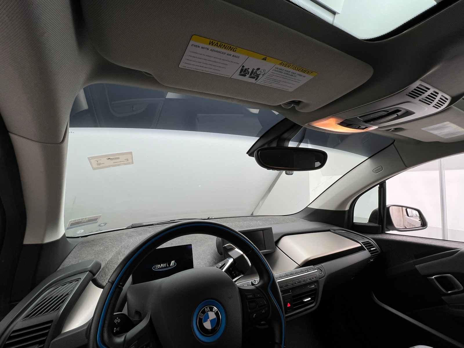 Thumbnail: 2017 BMW i3 - 3