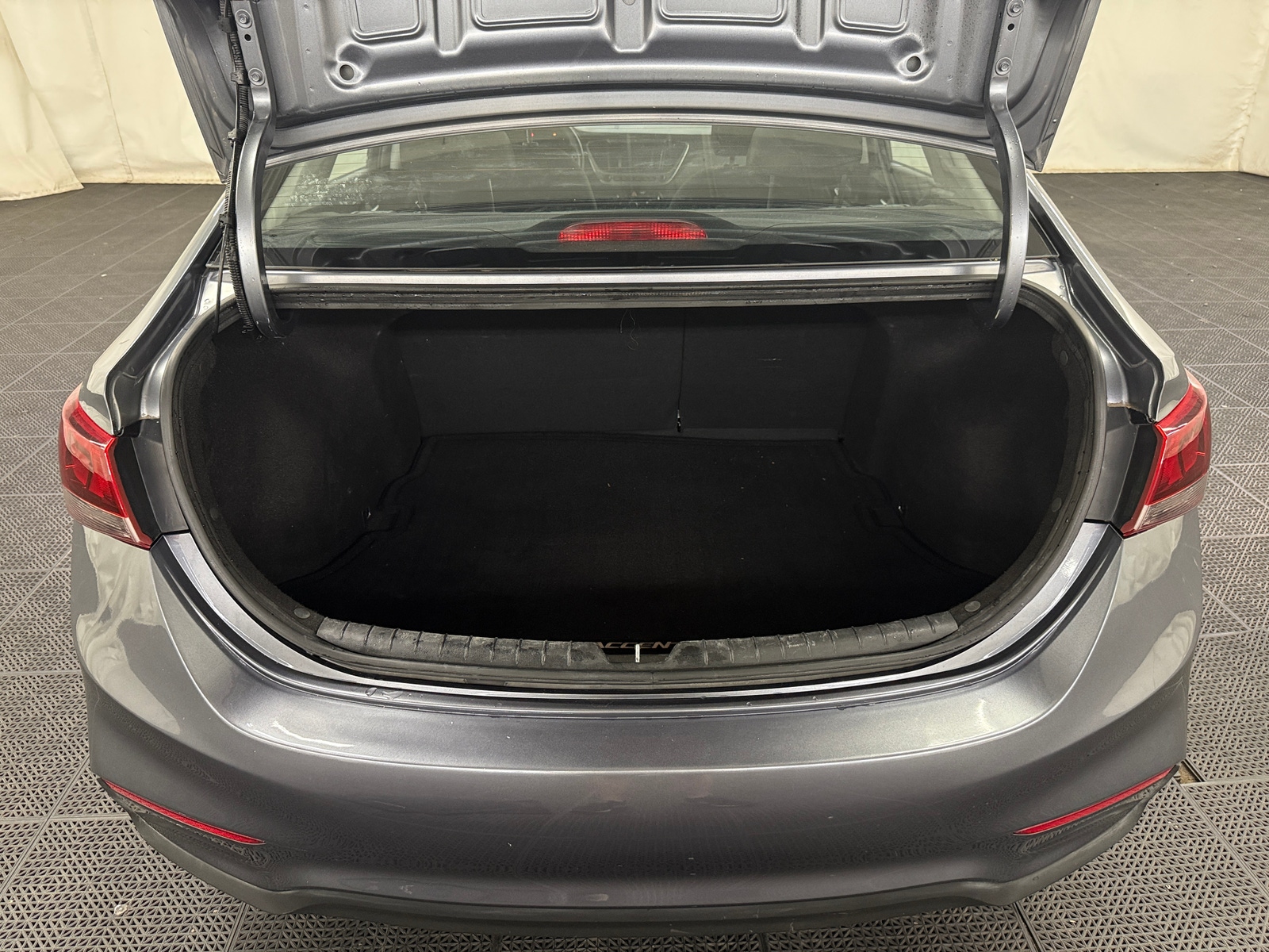 Thumbnail: 2019 Hyundai Accent - 7