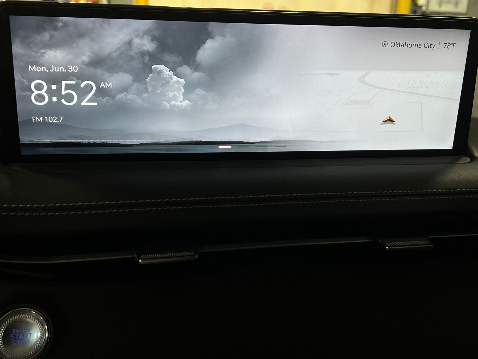 Thumbnail: 2024 Genesis GV70 - 3