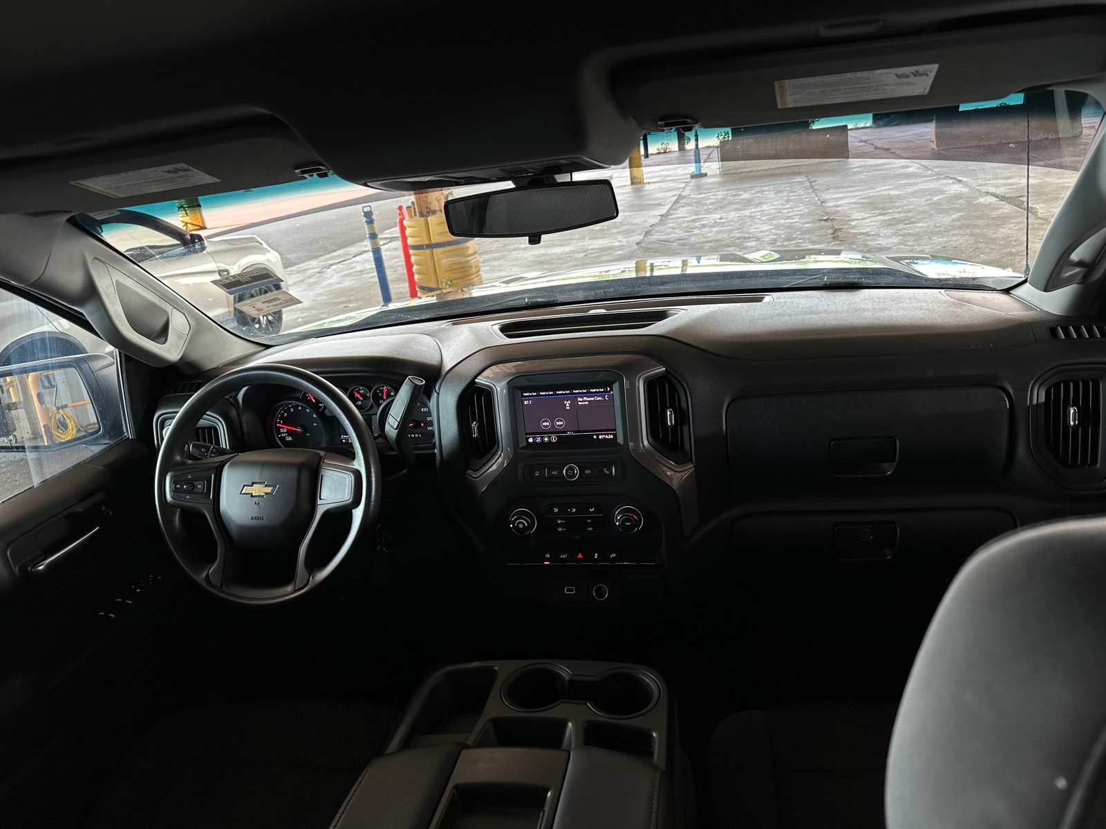 Thumbnail: 2020 Chevrolet Silverado 1500 - 3