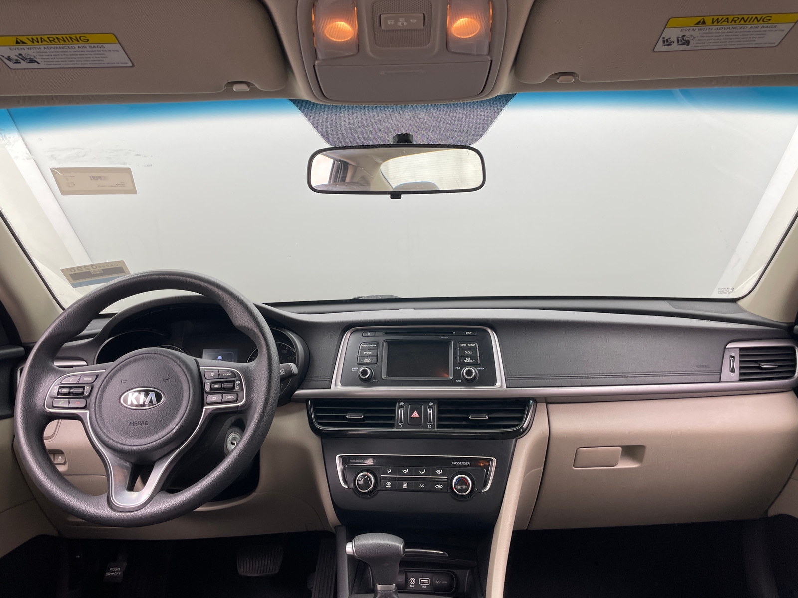 Thumbnail: 2017 Kia Optima - 3