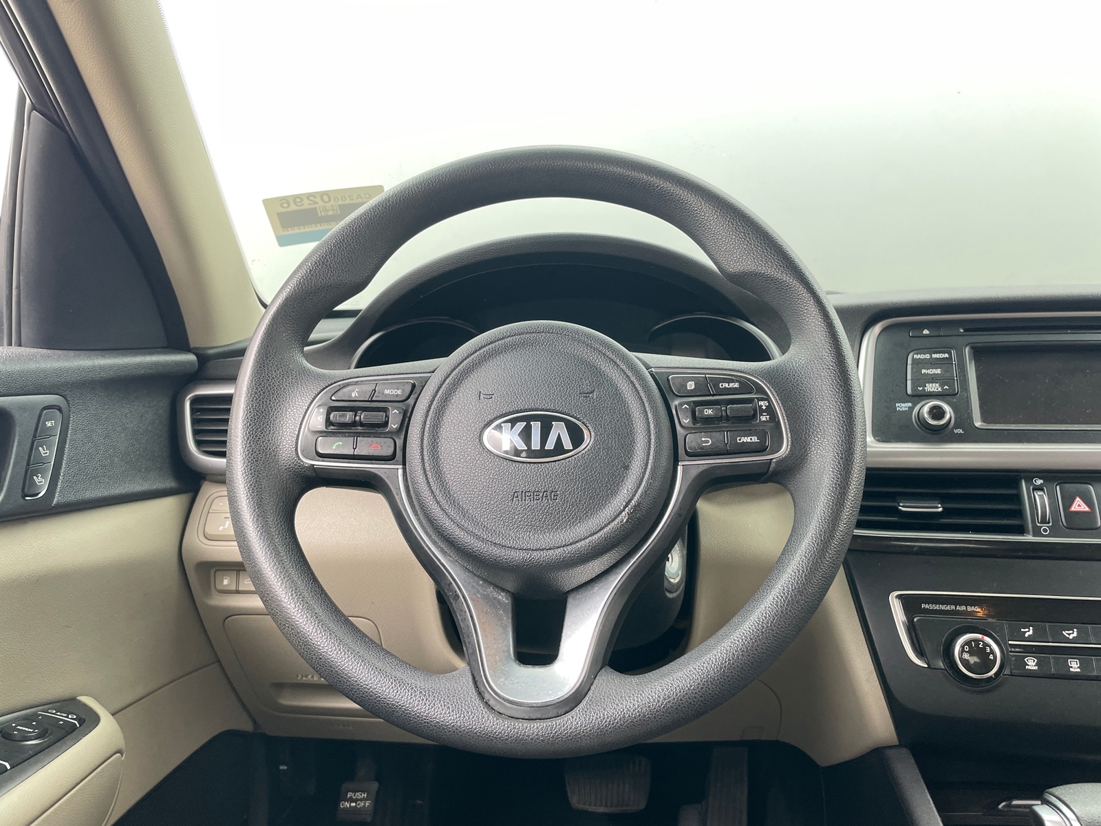 Thumbnail: 2017 Kia Optima - 5