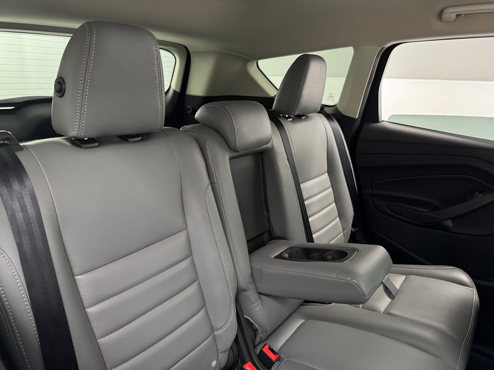 Thumbnail: 2017 Ford Escape - 6