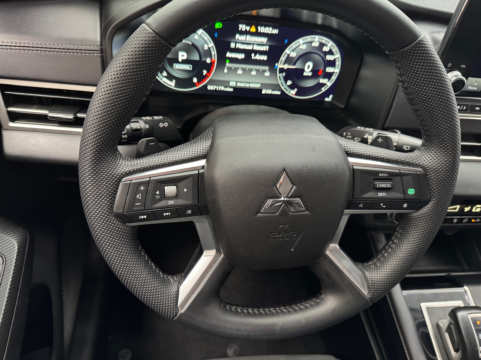 Thumbnail: 2023 Mitsubishi Outlander - 4