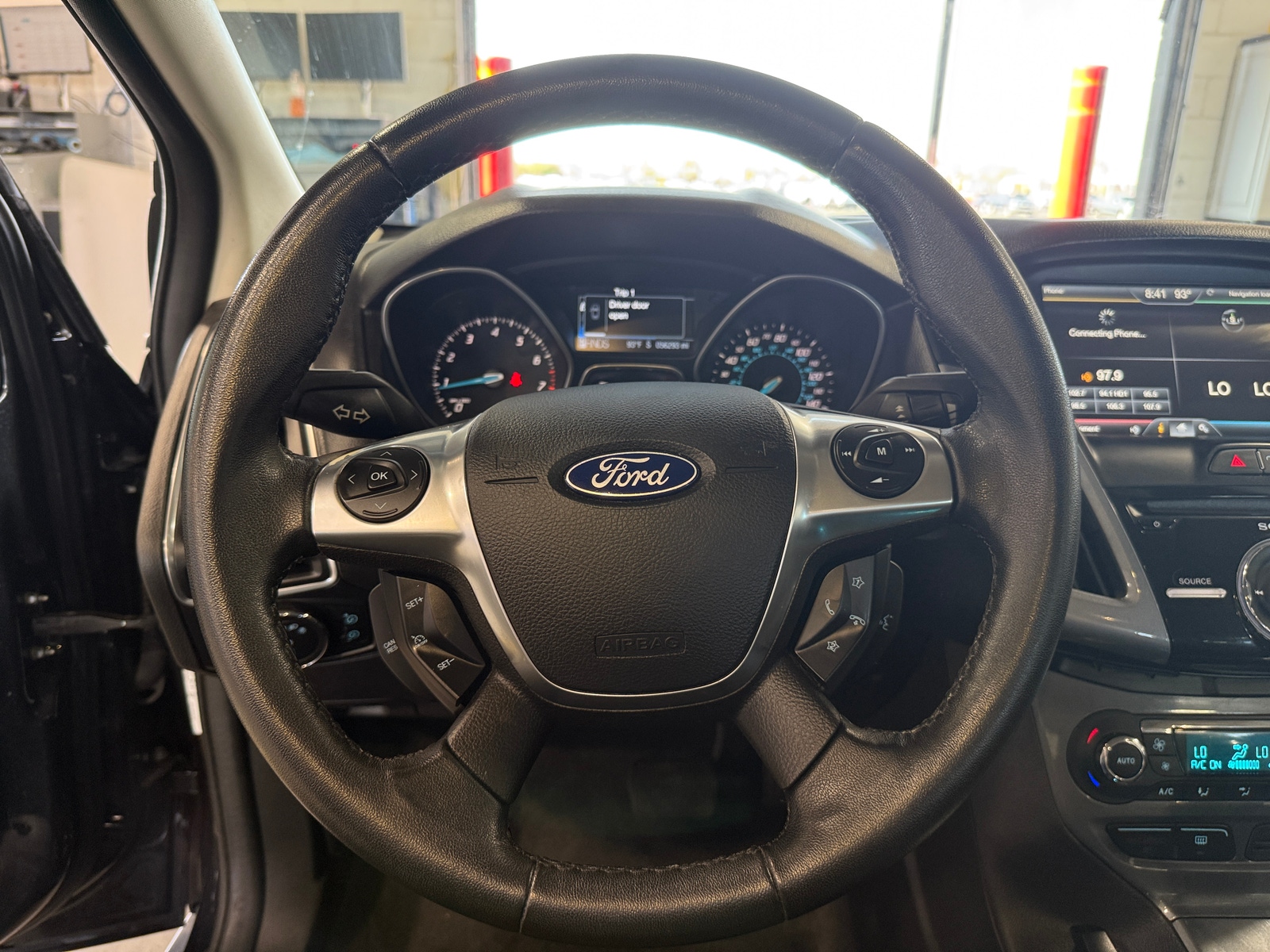 Thumbnail: 2012 Ford Focus - 4