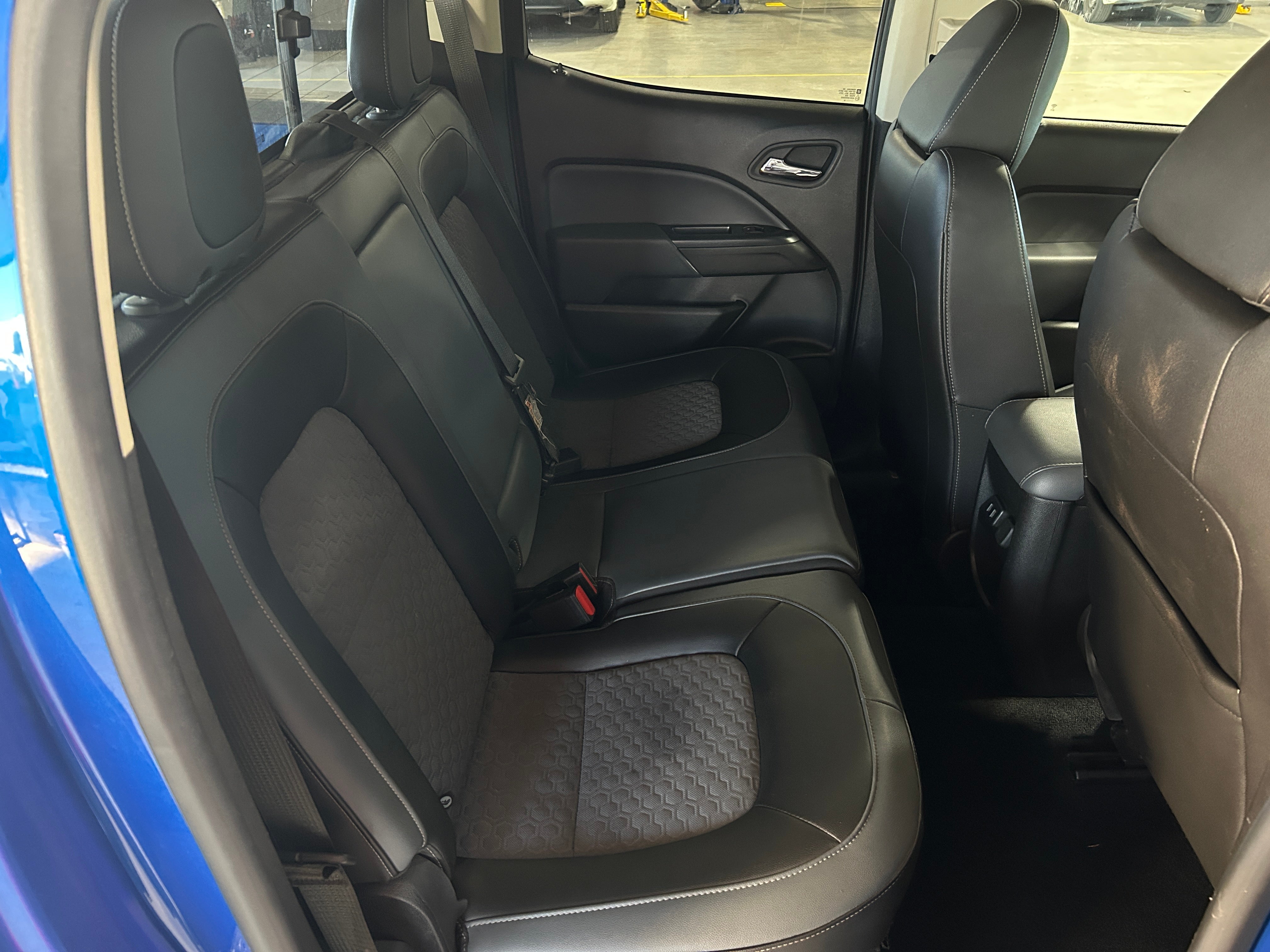 Thumbnail: 2018 Chevrolet Colorado - 5