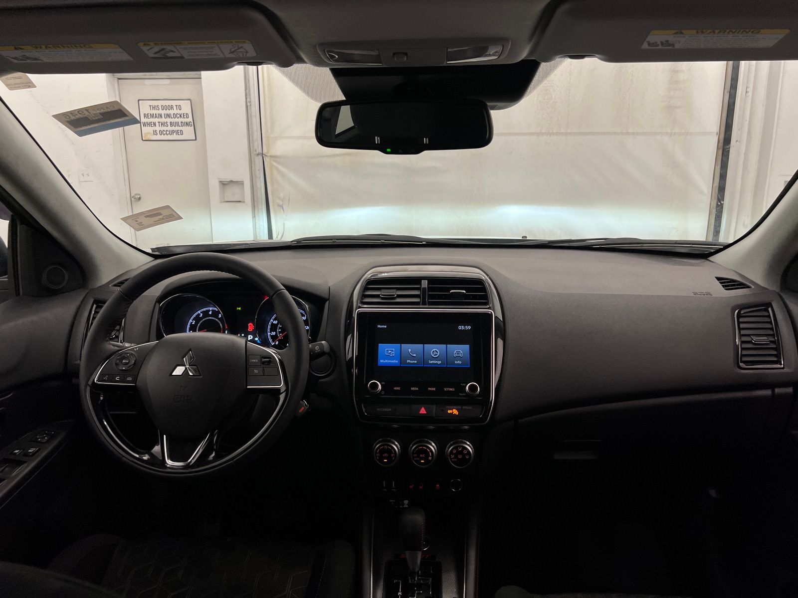 Thumbnail: 2024 Mitsubishi Outlander Sport - 3