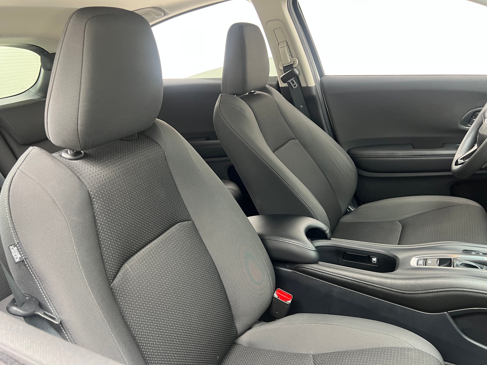 Thumbnail: 2021 Honda HR-V - 2