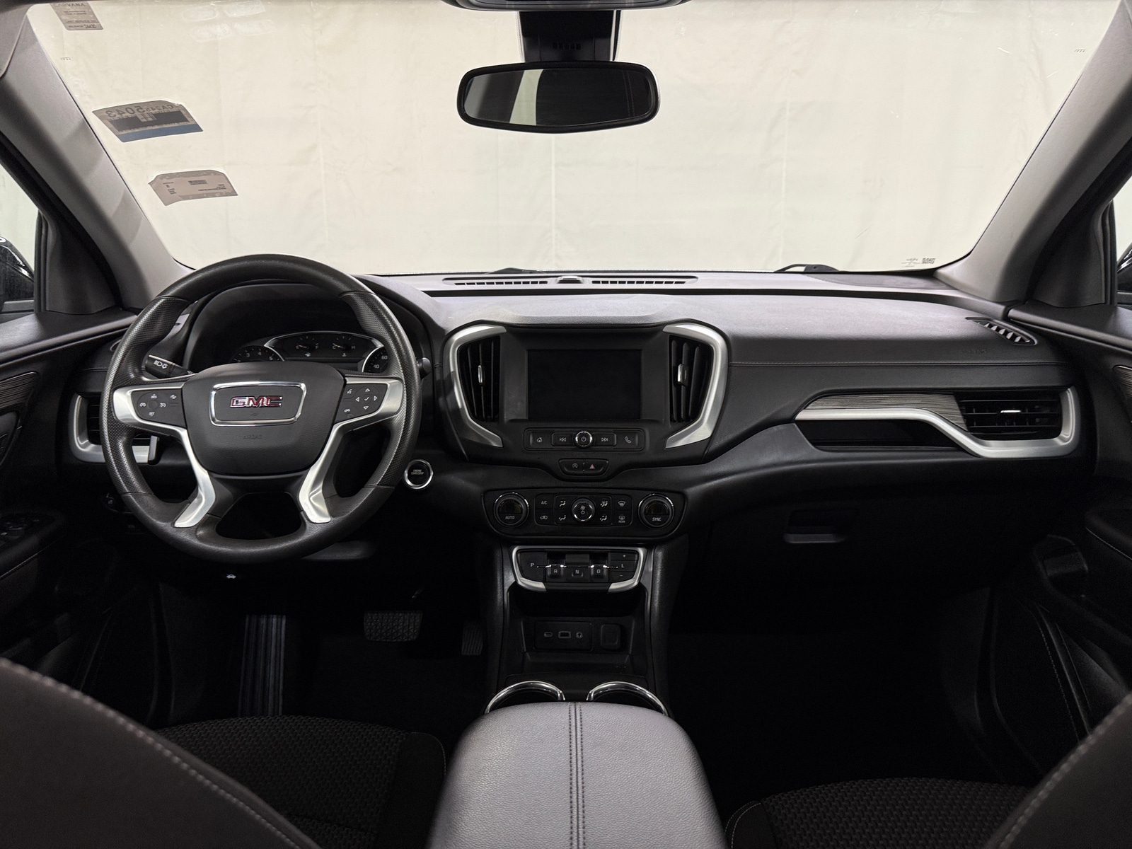 Thumbnail: 2022 GMC Terrain - 3