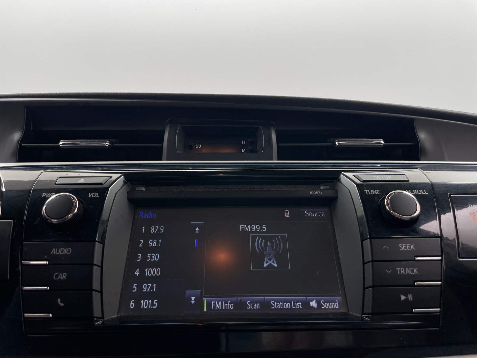 Thumbnail: 2016 Toyota Corolla - 4