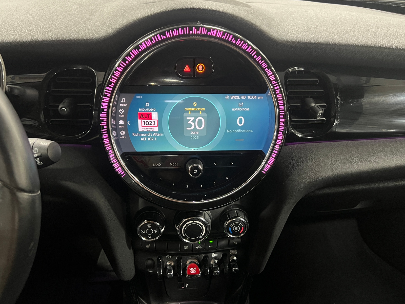 Thumbnail: 2022 MINI Cooper Hardtop - 3