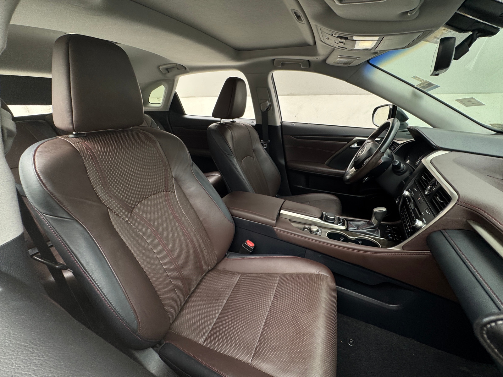 Thumbnail: 2016 Lexus RX - 2